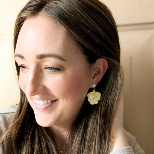 Pearl Shell Earring
