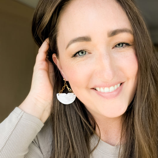 Lavender Divine Drop Earring