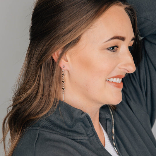 Silver Star Backdrop Earring