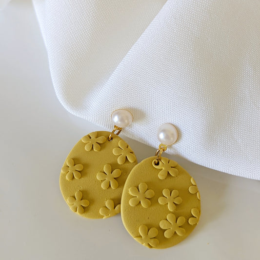 Kim Earrings