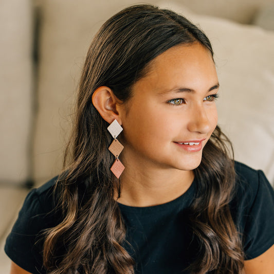 Robin Clay Earring
